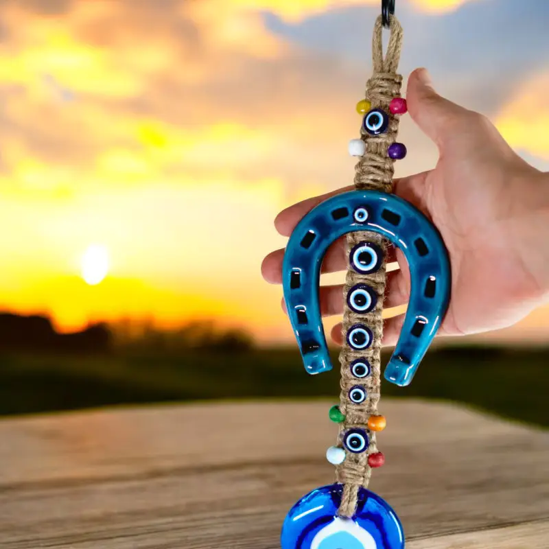 Cam Nazar Boncuklu Nal Şekilli Seramik Turkuaz Duvar Süsü 40 cm Cam Nazar Boncuklu Nal Şekilli Seramik Turkuaz Duvar Süsü 40 cm