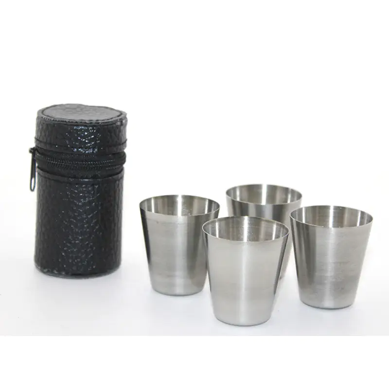 Deri Kılıflı 4Lü Shot Bardak Seti Alk2667 Deri Kılıflı 4Lü Shot Bardak Seti Alk2667