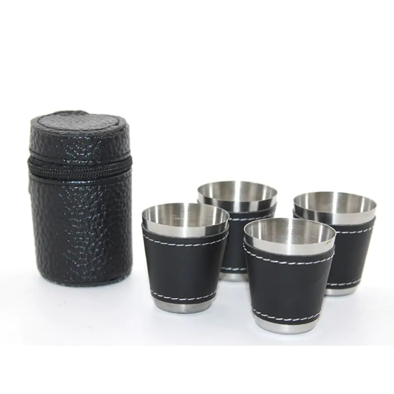 Deri Kılıflı 4Lü Shot Bardak Seti Alk2668 Deri Kılıflı 4Lü Shot Bardak Seti Alk2668