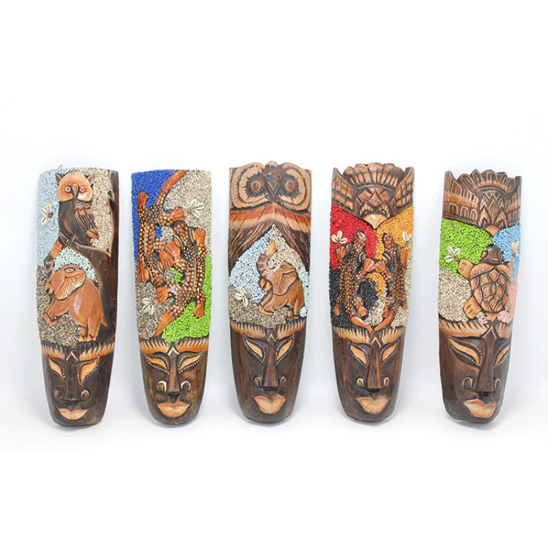Ahşap Duvara Asmalı Kumlu Mask