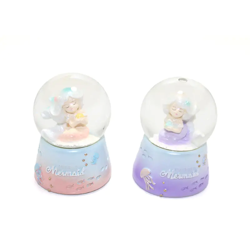 Işıklı Minik Kar Küresi 7 cm ALK310 Işıklı Minik Kar Küresi 7 cm ALK310