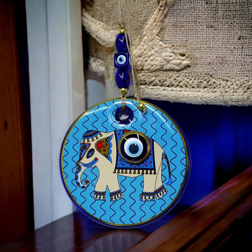 Majorelle Blue, mavi, sanat, iç mekan içeren bir resimYapay zeka tarafından oluşturulan içerik yanlış olabilir.